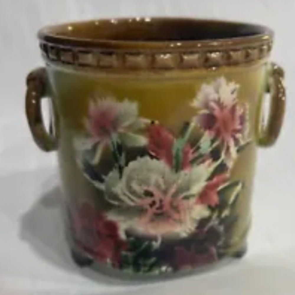 ANTIQUE MAJOLICA SPOONER CZECH CZECHOSLOVAKIA carnations